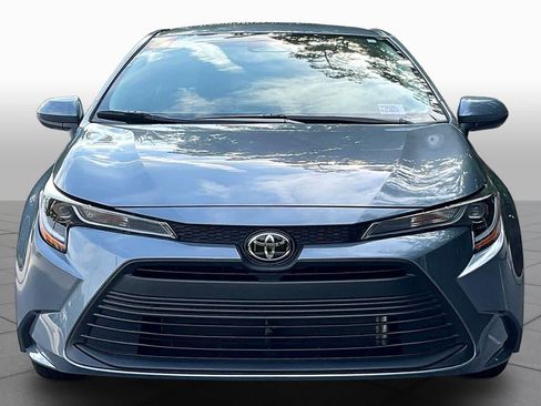 Used 2026 Toyota Corolla LE FWD image 4