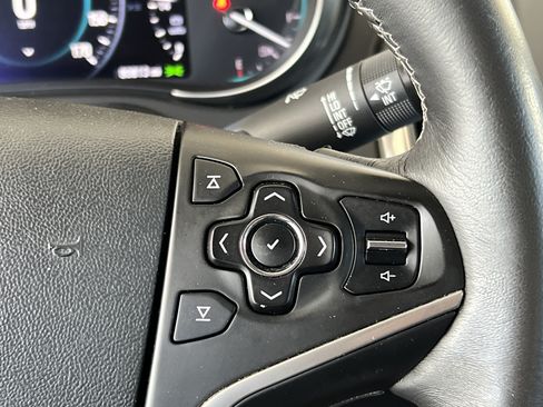 Used 2014 Buick LaCrosse Leather FWD image 20