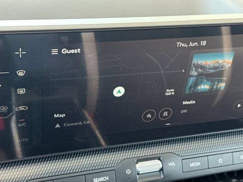 Used 2025 Kia K4 GT-Line w/ GT-Line Premium Package FWD image 18