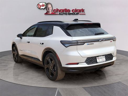 New 2025 Chevrolet Equinox EV RS w/ Convenience Package II image 3