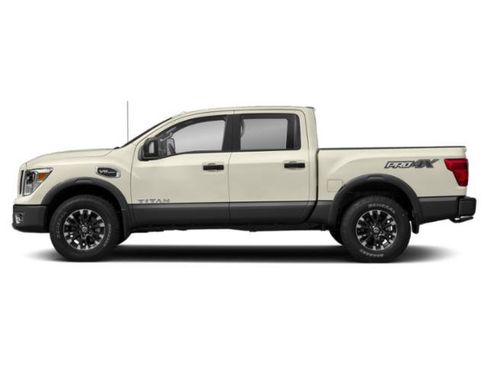 Used 2018 Nissan Titan PRO-4X w/ Pro-4x Utility Package AWD/4WD image 6