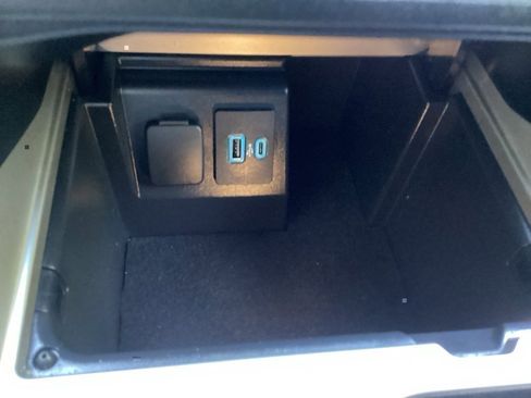 Used 2021 Ford Explorer XLT w/ Equipment Group 202A image 61