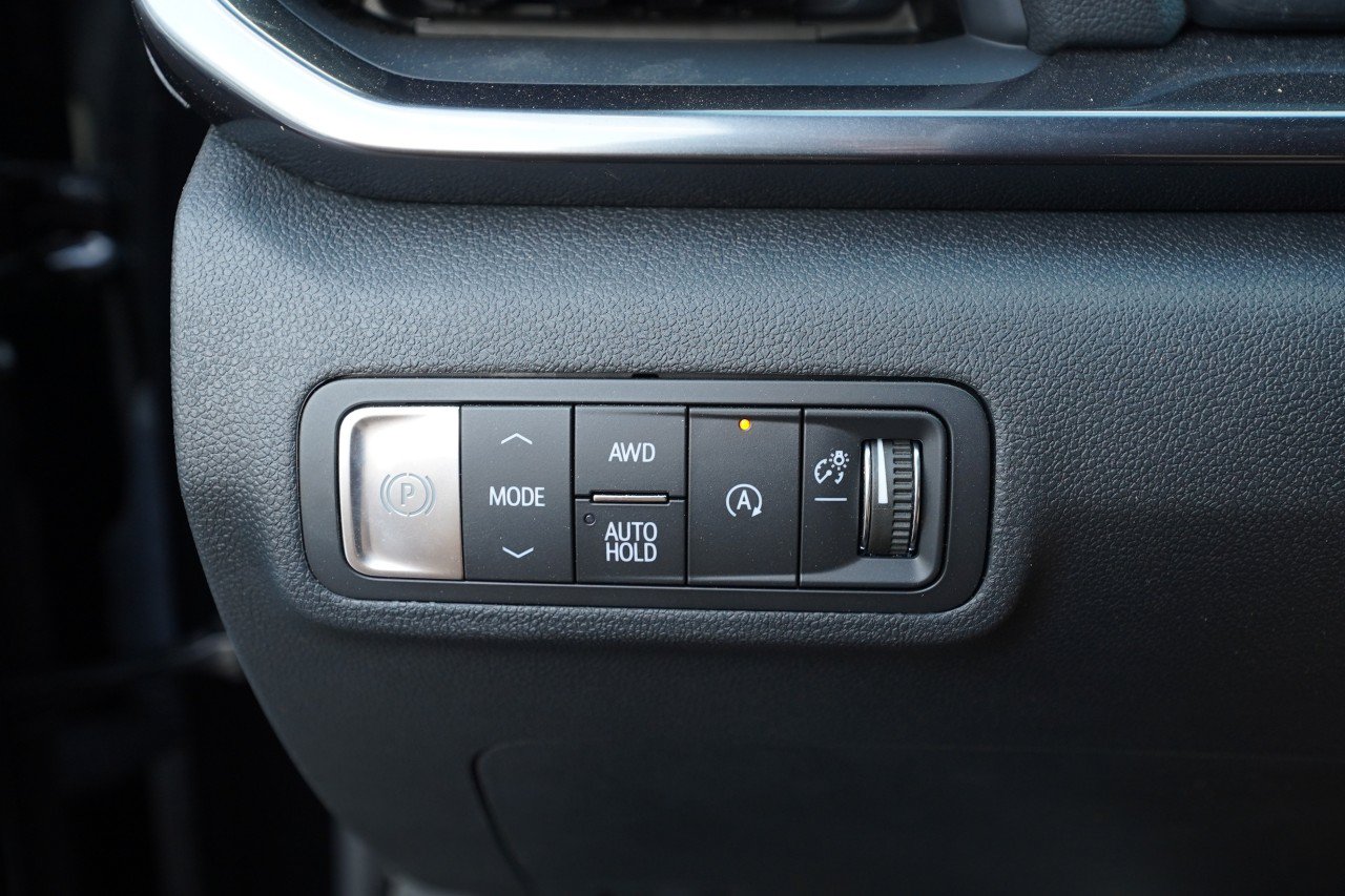 New 2026 GMC Terrain AT4 w/ Convenience Package III AWD/4WD image 32