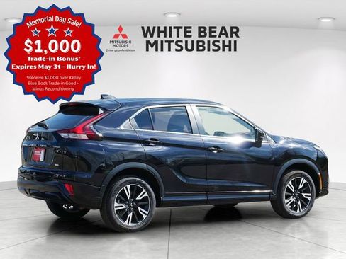Used 2024 Mitsubishi Eclipse Cross SEL AWD/4WD image 5