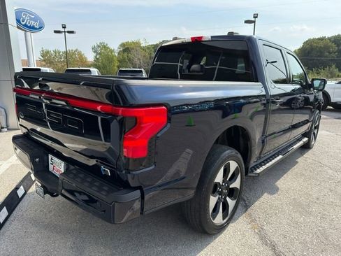 Used 2023 Ford F150 Lightning Platinum image 7