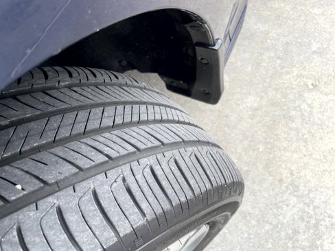 Used 2018 Honda Accord EX-L image 7