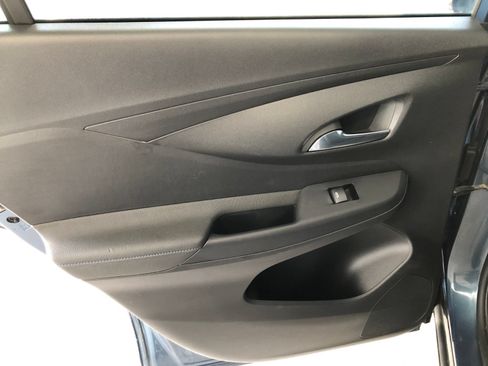 Used 2024 Buick Envista Sport Touring w/ Convenience I Package FWD image 12