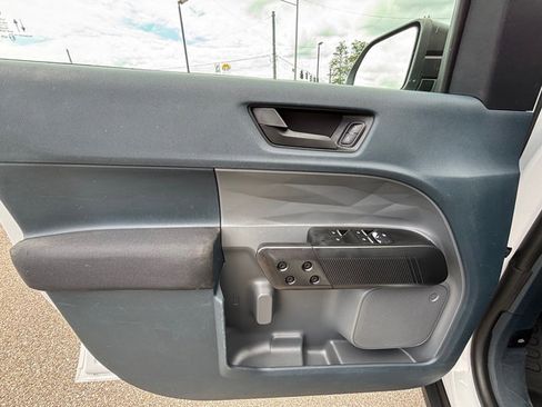 Used 2022 Ford Maverick XL image 19