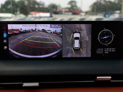 Used 2022 Genesis GV70 2.5T w/ Advanced Package image 43