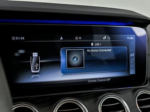 Used 2020 Mercedes-Benz E 63 AMG S image 34