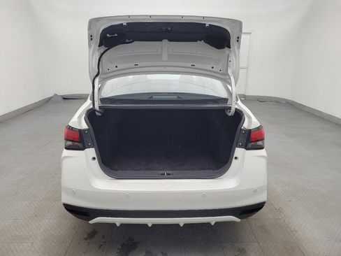 Used 2024 Nissan Versa SV image 29