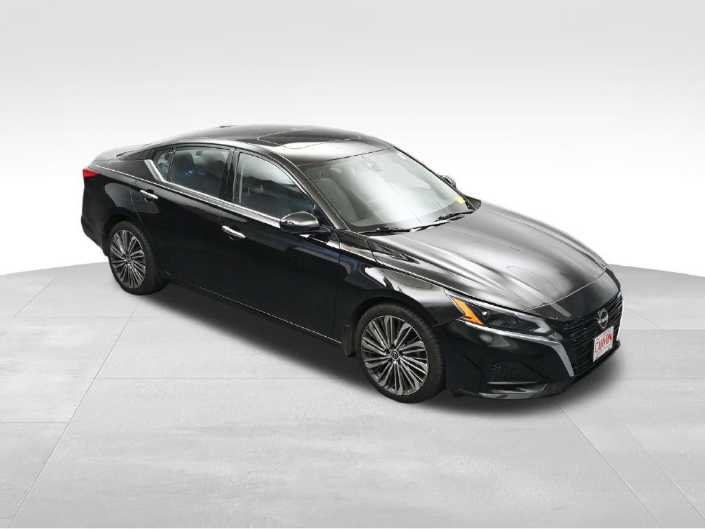 Used 2023 Nissan Altima 2.5 SL AWD/4WD image 24