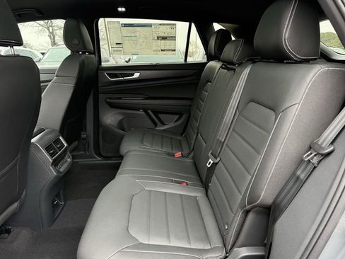 New 2026 Volkswagen Atlas Cross Sport SEL R-Line AWD/4WD image 20