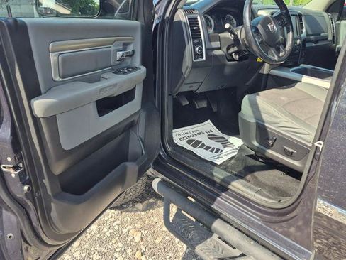 Used 2016 RAM 2500 Big Horn AWD/4WD image 9