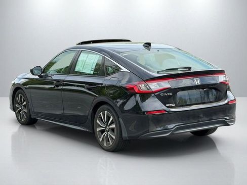 Used 2024 Honda Civic EX-L image 3