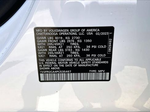Used 2023 Volkswagen Atlas SEL Premium AWD/4WD image 37