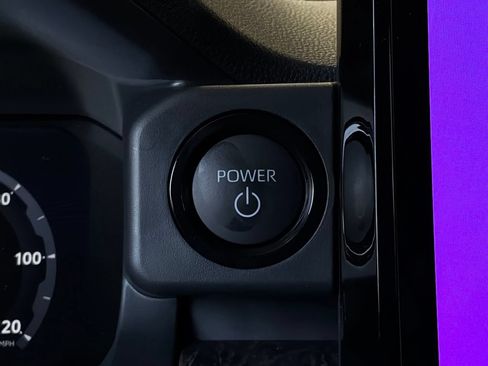 New 2026 Toyota Tacoma Limited AWD/4WD image 32