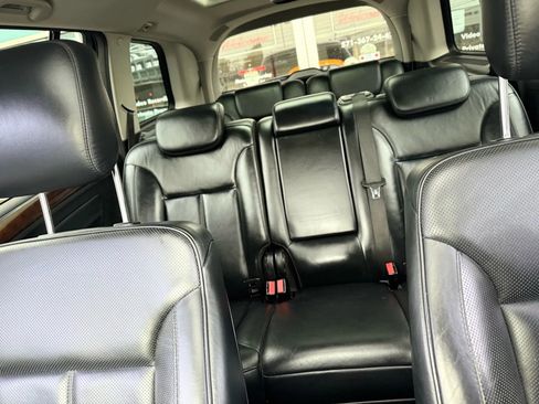 Used 2010 Mercedes-Benz GL 550 4MATIC image 27