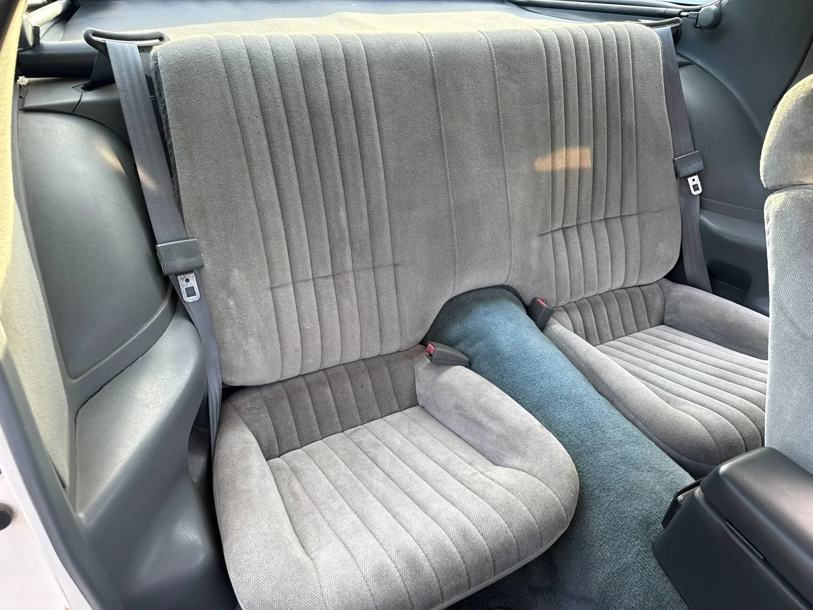 Used 1990 Pontiac Firebird Trans Am RWD image 18