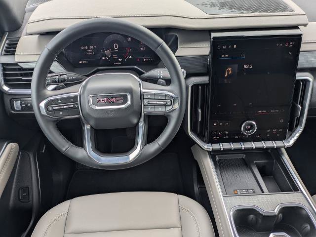 Certified 2026 GMC Acadia Elevation w/ Elevation Premium Package FWD image 17