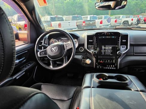 Used 2023 RAM 1500 Laramie AWD/4WD image 14