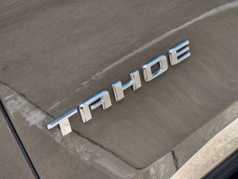 Used 2021 Chevrolet Tahoe Premier AWD/4WD image 12