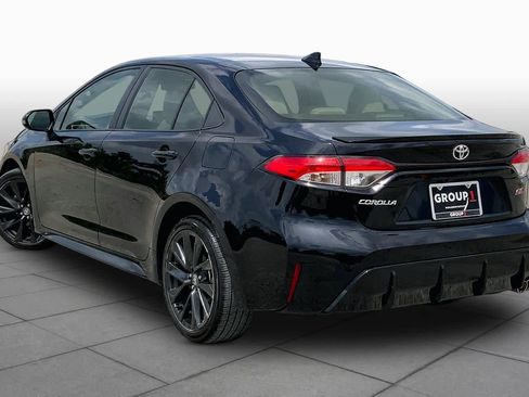 Used 2024 Toyota Corolla SE FWD image 12