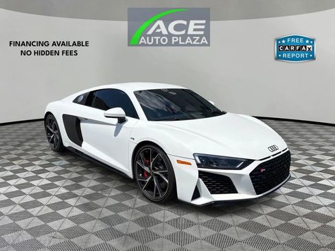 Used 2021 Audi R8 V10 w/ Premium Package RWD image 1