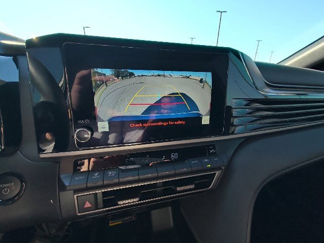 Used 2026 Toyota Camry SE w/ Convenience Package FWD image 15