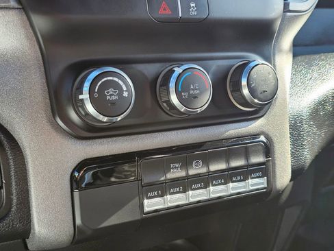 Used 2024 RAM 3500 Tradesman w/ Snow Chief Group image 23