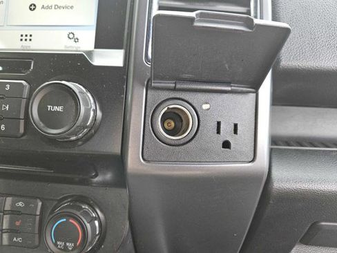 Used 2016 Ford F150 XLT w/ Equipment Group 302A Luxury AWD/4WD image 27