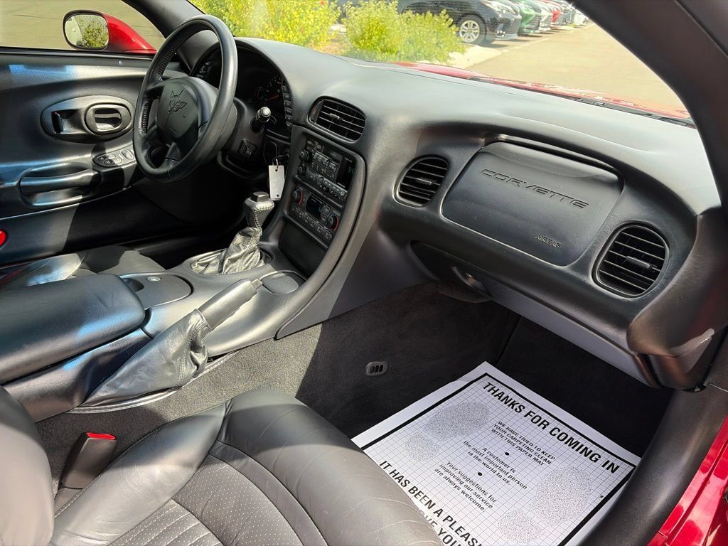 Used 1999 Chevrolet Corvette Coupe w/ Memory Pkg RWD image 14