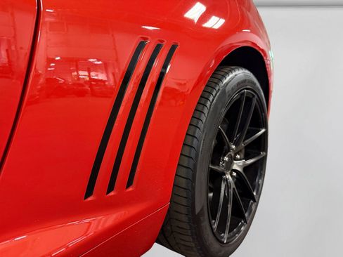 Used 2010 Chevrolet Camaro SS w/ RS Package RWD image 12