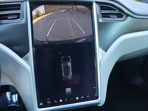 Used 2016 Tesla Model S 85D image 31