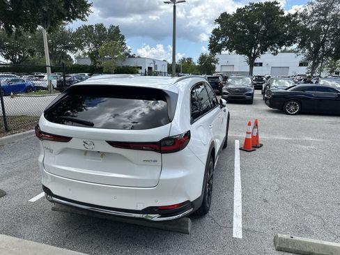 Used 2026 MAZDA CX-90 Plug-In Hybrid w/ Premium Plus AWD/4WD image 8