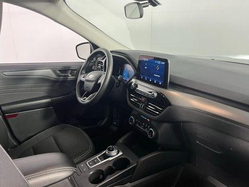 Used 2024 Ford Escape Active image 31