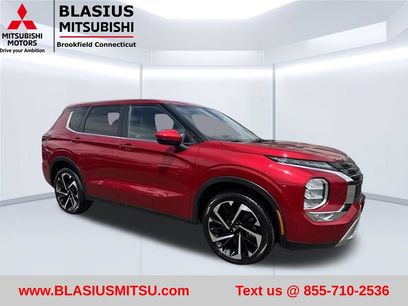 Used 2024 Mitsubishi Outlander SE
