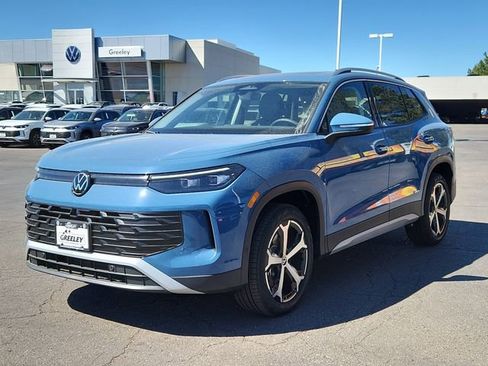 New 2026 Volkswagen Tiguan SE image 4