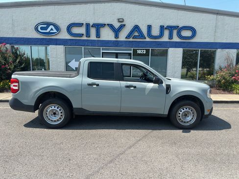 Used 2022 Ford Maverick XL FWD image 3