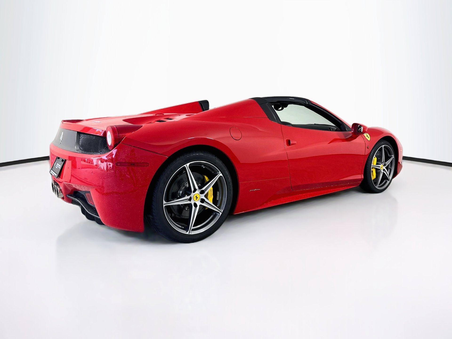 Certified 2013 Ferrari 458 Spider RWD image 7