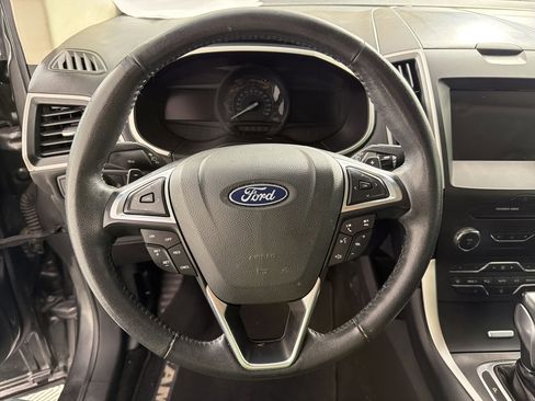 Used 2018 Ford Edge SEL w/ Equipment Group 201A image 17