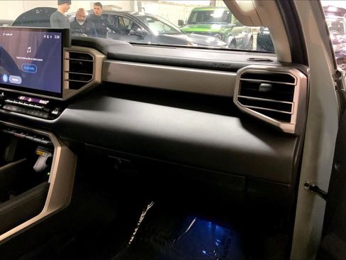 Used 2024 Toyota Tundra Limited image 18