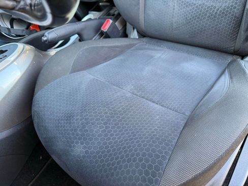 Used 2015 Nissan Juke SV w/ Technology Package image 23