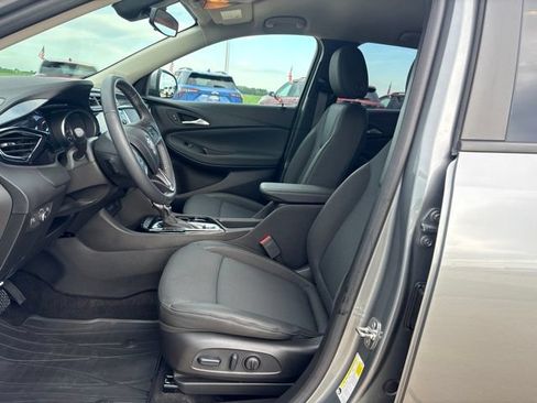 Used 2023 Buick Encore GX Select w/ Safety Package II AWD/4WD image 10