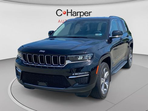Used 2023 Jeep Grand Cherokee Limited AWD/4WD image 7
