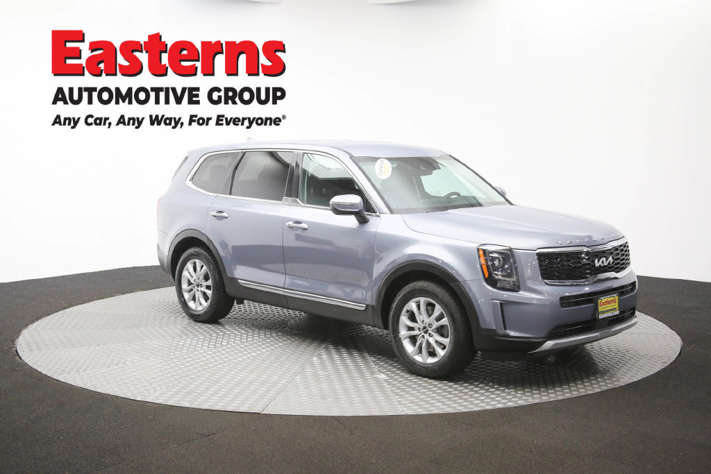 Used 2022 Kia Telluride LX FWD image 45