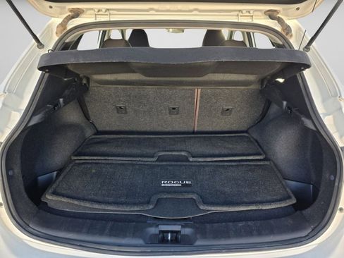 Used 2019 Nissan Rogue Sport S image 25