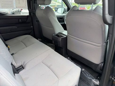 Used 2025 Toyota Tacoma SR5 AWD/4WD image 27