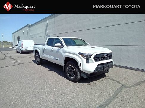 Certified 2025 Toyota Tacoma TRD Sport w/ TRD Sport Premium Package AWD/4WD image 1