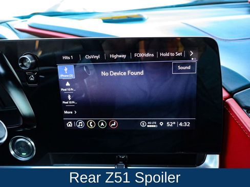 Used 2023 Chevrolet Corvette Stingray Premium Conv w/ Z51 Performance Package image 28